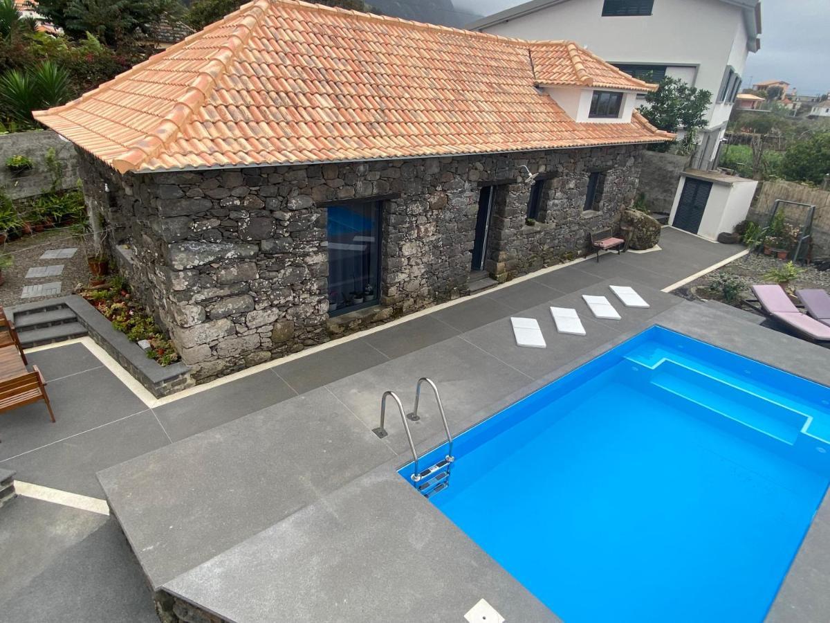 Cottage Quinze, Contemporary Designed Cottage With Swimming Pool 폰타델가다 외부 사진